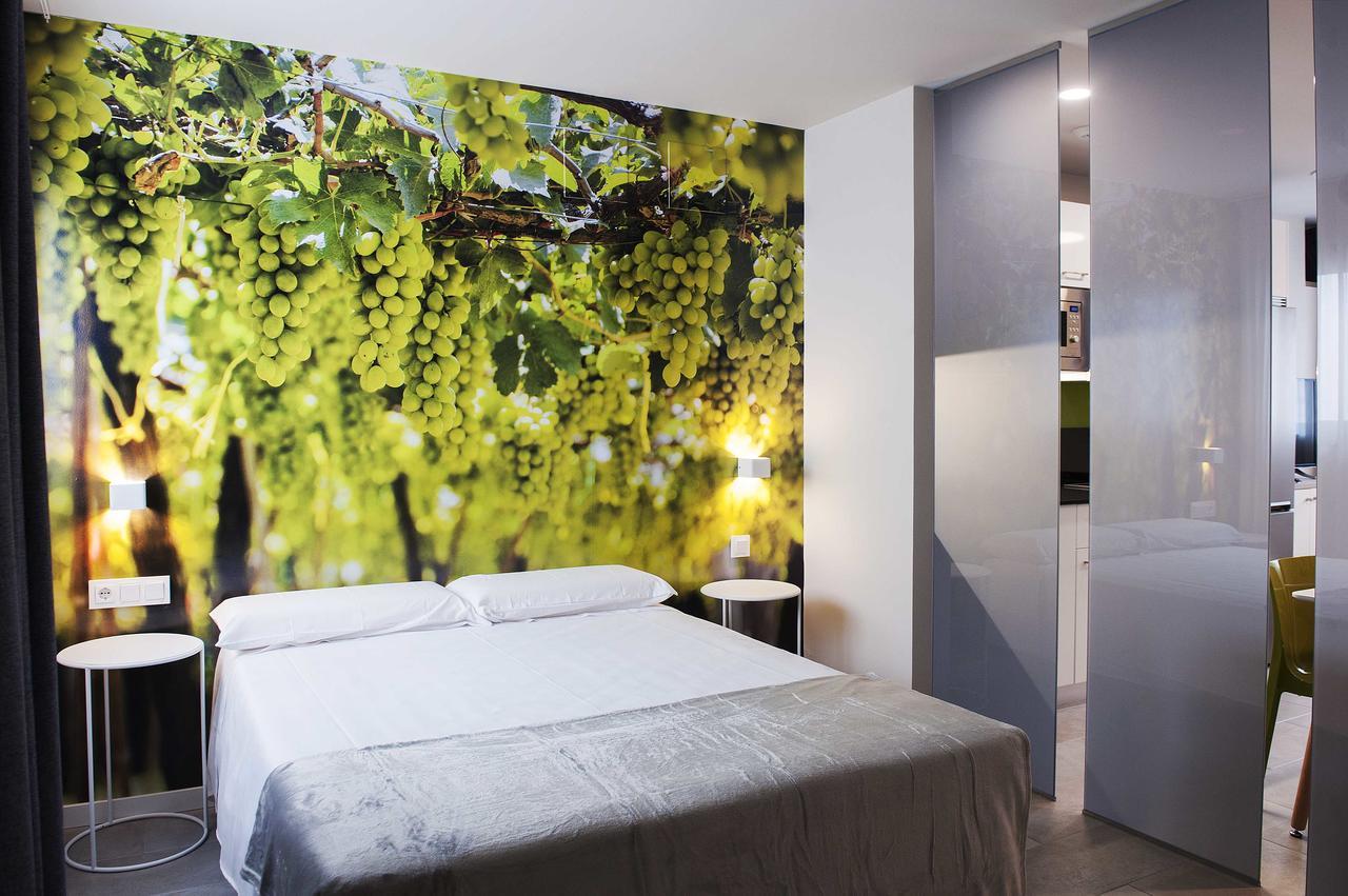 Apartamentos Divan บิโตเรีย-กัสเตซ ภายนอก รูปภาพ