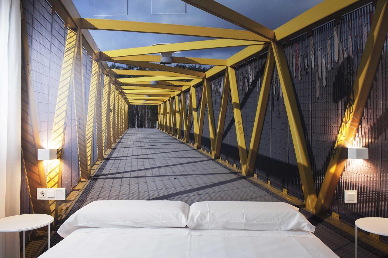 Apartamentos Divan บิโตเรีย-กัสเตซ ภายนอก รูปภาพ